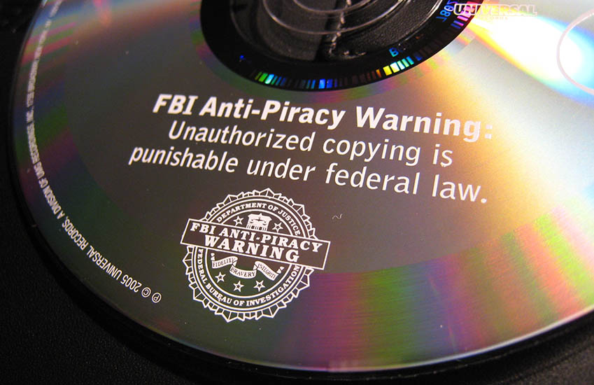 Software piracy FBI warning